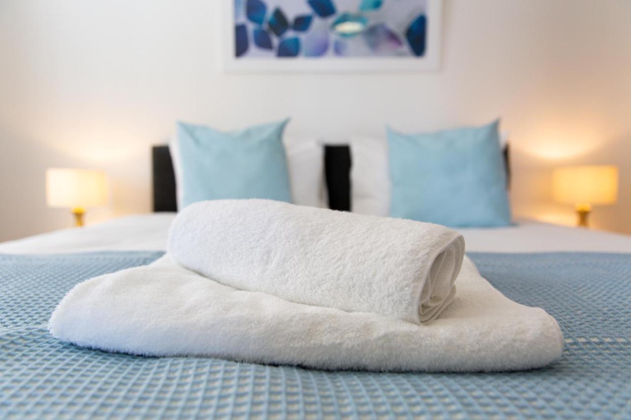 Velvet 1-Bedroom Apartment, Clockhouse, 霍兹登 外观 照片